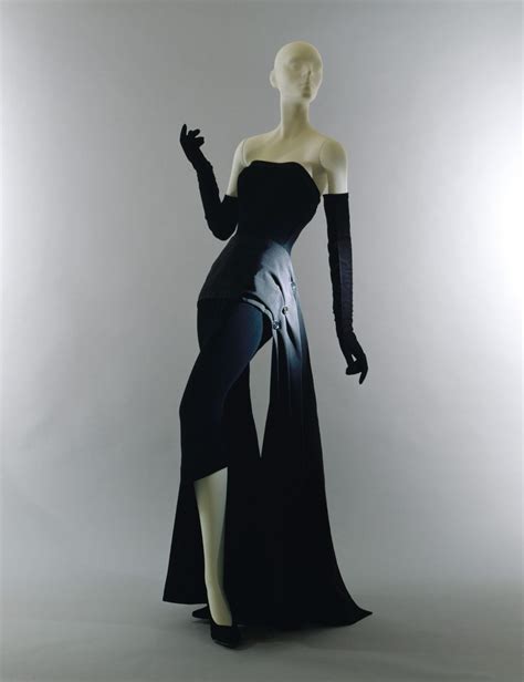 unterschrift christian dior|christian dior dresses.